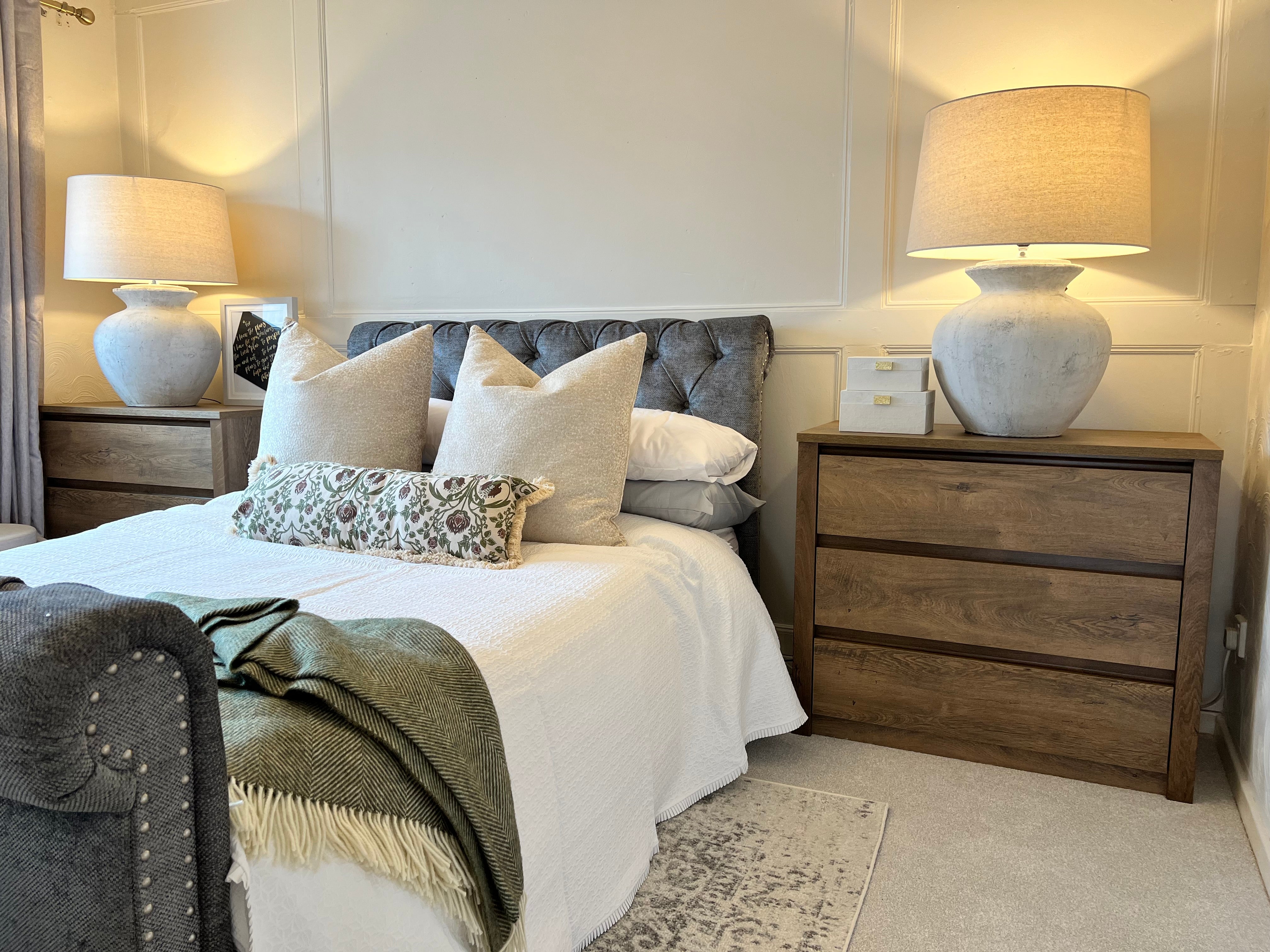 Transform Your Bedroom: A Stylish Makeover with Bedside Lamps and More